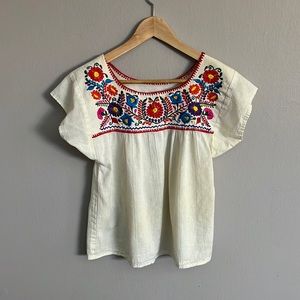 Authentic Mexican Embroidered Top. Women’s small.